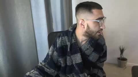 crazy online show from January 17, 8:02 am