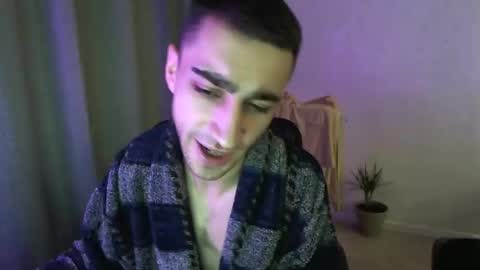 crazy online show from January 30, 5:39 pm