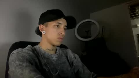 Snapshot of crazy_nymphomaniac chatting on December 23, 10:55 pm crazy_nymphomaniac online show from December 23, 10:55 pm