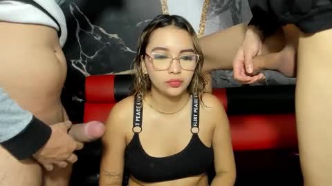Snapshot of crazy_sexvip chatting on January 30, 3:19 pm - Girl ZOE and Boy Cain online show from January 30, 3:19 pm