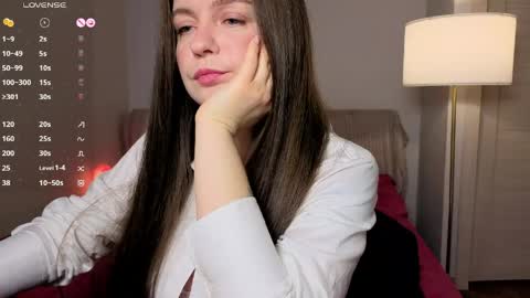 crazy_space11 online show from April 15, 7:04 am