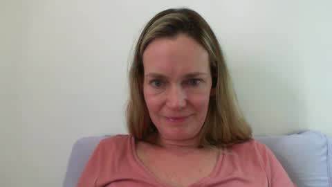 Snapshot of crazyanny chatting on January 27, 5:26 pm Anny online show from January 27, 5:26 pm