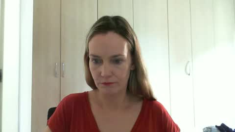 Snapshot of crazyanny chatting on February 27, 10:37 am Anny online show from February 27, 10:37 am