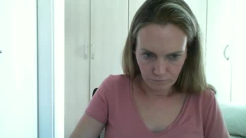 Snapshot of crazyanny chatting on March 5, 6:23 pm Anny online show from March 5, 6:23 pm