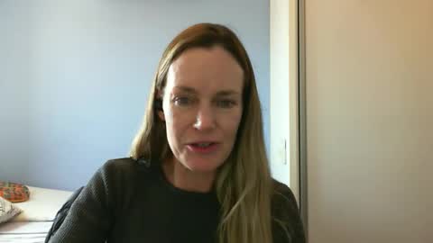 Snapshot of crazyanny chatting on September 10, 3:45 pm Anny online show from September 10, 3:45 pm