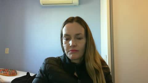 Snapshot of crazyanny chatting on September 11, 10:59 am Anny online show from September 11, 10:59 am