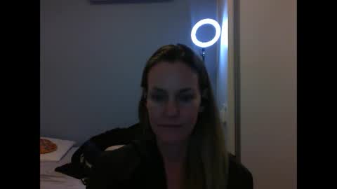 Snapshot of crazyanny chatting on October 30, 10:54 pm Anny online show from October 30, 10:54 pm