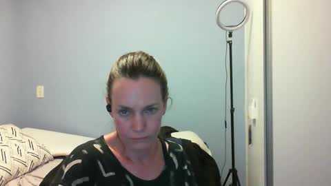 Snapshot of crazyanny chatting on November 4, 12:32 am Anny online show from November 4, 12:32 am