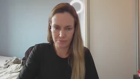 Snapshot of crazyanny chatting on November 20, 10:48 am Anny online show from November 20, 10:48 am