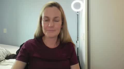 Anny online show from February 2, 5:22 pm