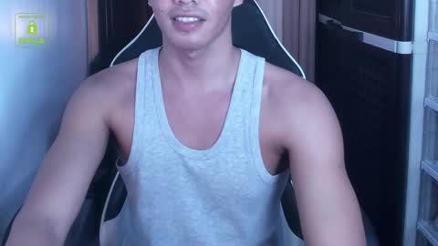 Snapshot of crazyasiancum chatting on February 8, 4:36 pm Zion online show from February 8, 4:36 pm