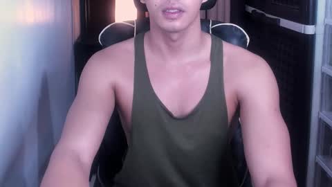 Snapshot of crazyasiancum chatting on September 14, 2:00 am Zion online show from September 14, 2:00 am