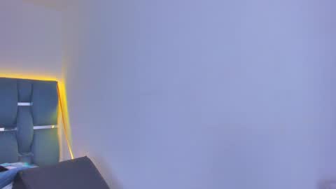 Snapshot of crazybaby_squirt chatting on May 10, 3:33 am crazybaby_squirt online show from May 10, 3:33 am