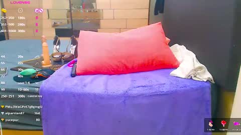 crazycouple034 online show from January 18, 7:37 pm