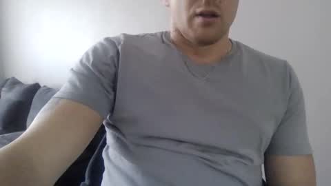 Snapshot of crazyd101 chatting on October 9, 9:18 am CrazyDI0I online show from October 9, 9:18 am