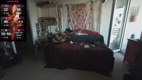 Snapshot of crazydaisy4444 chatting on May 26, 5:53 pm crazydaisy4444 online show from May 26, 5:53 pm