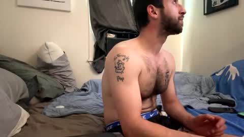 crazydill28 online show from April 18, 7:58 pm