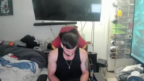 crazydill28 online show from June 17, 7:26 pm