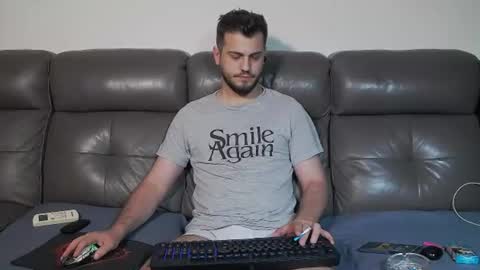 Snapshot of crazydom1 chatting on July 4, 8:59 pm Crazy online show from July 4, 8:59 pm