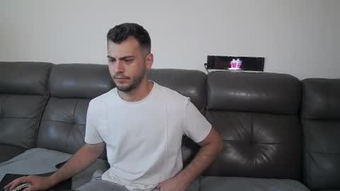 Snapshot of crazydom1 chatting on July 26, 7:04 am Crazy online show from July 26, 7:04 am