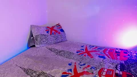 Mely online show from April 26, 4:21 am