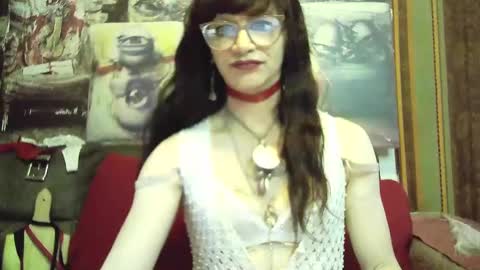 Snapshot of crazyjuny chatting on January 27, 5:04 pm CrazyJuny online show from January 27, 5:04 pm