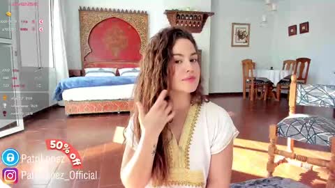 Snapshot of crazypaty chatting on February 9, 3:34 pm Patricia Lpez online show from February 9, 3:34 pm