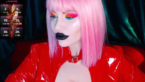 Roxy online show from December 19, 12:45 pm