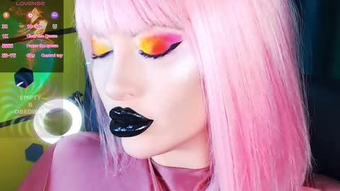 Roxy online show from September 11, 3:12 pm