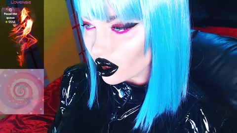 Roxy online show from April 15, 9:16 am