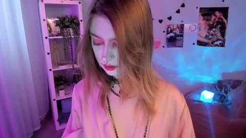 Alice online show from February 14, 1:52 pm