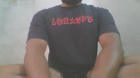 crazzy_booy online show from January 11, 4:39 am