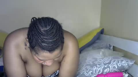 Snapshot of cream_squirts10 chatting on May 29, 9:07 am squirts10 online show from May 29, 9:07 am
