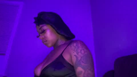 PHANTOMTARGARYENXXX online show from December 7, 2:31 am