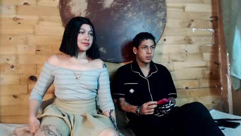  CAMILA Y SEBASTIAN online show from January 22, 1:53 am