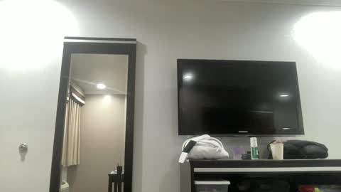 creampiealways07 online show from April 19, 11:40 pm