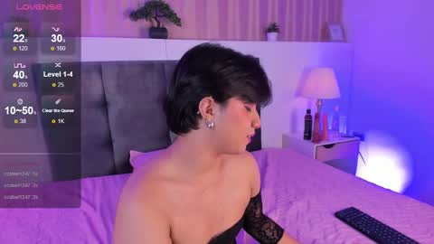 Snapshot of creamy_angelo chatting on October 3, 5:04 am creamy_angelo online show from October 3, 5:04 am