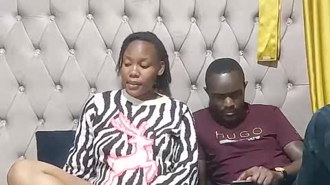 creamyhub online show from May 12, 1:52 pm