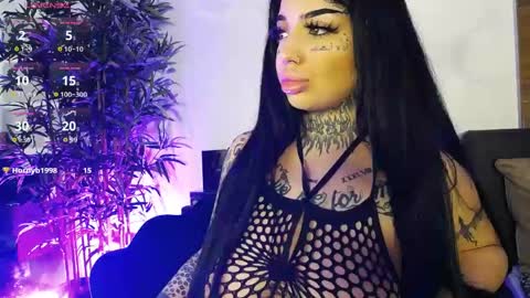 Sophie online show from April 23, 6:03 am