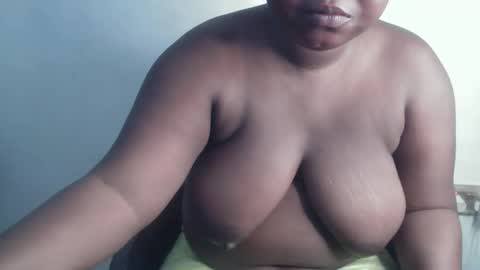 creamyposh1 online show from January 7, 5:15 pm