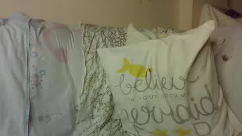 Snapshot of creamyy_pussy chatting on October 21, 8:20 pm creamyy_pussy online show from October 21, 8:20 pm