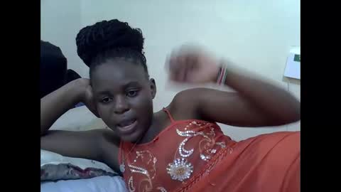 creamyypussyy online show from November 1, 9:22 am