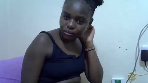 creamyypussyy online show from February 24, 11:58 pm