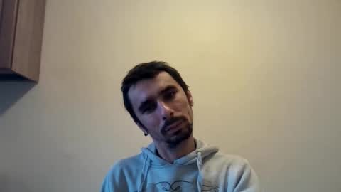 Snapshot of creativexx2 chatting on February 22, 3:21 pm creativexx2 online show from February 22, 3:21 pm