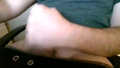 Snapshot of creator8871 chatting on March 11, 1:17 pm creator8871 online show from March 11, 1:17 pm