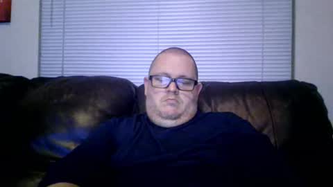 Snapshot of creeeping_death chatting on February 19, 11:38 am The hopeless romantic online show from February 19, 11:38 am