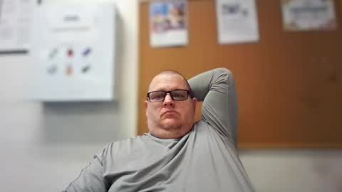 The hopeless romantic online show from February 8, 1:31 am