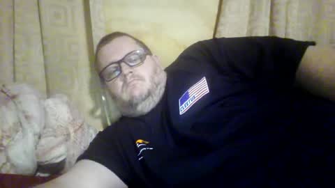 Snapshot of creeeping_death chatting on May 26, 1:12 am The hopeless romantic online show from May 26, 1:12 am
