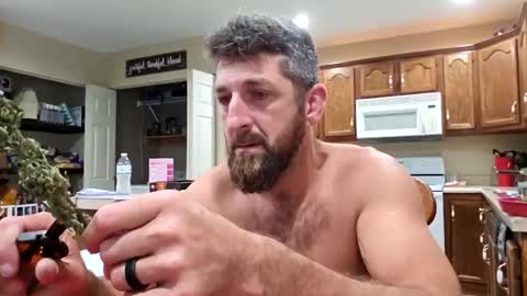 Creeksidecouple online show from October 1, 7:42 pm