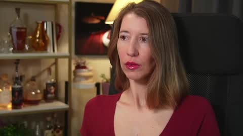 Quinn de la Creme online show from October 7, 5:43 pm